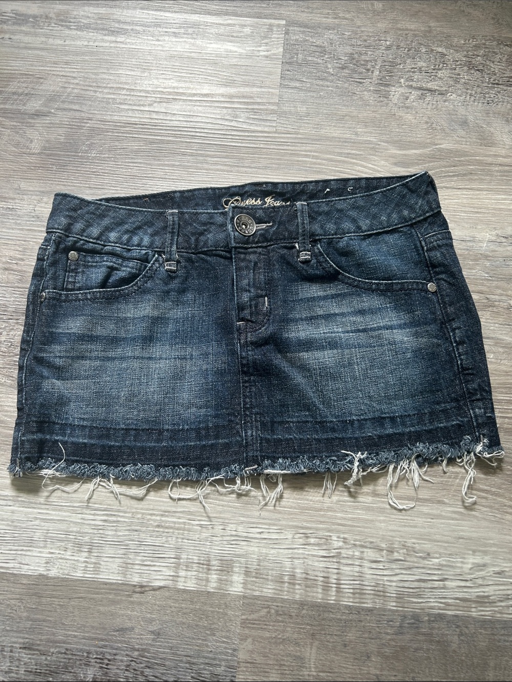 Guess Dark Wash Distressed Denim Mini Skirt size 27
